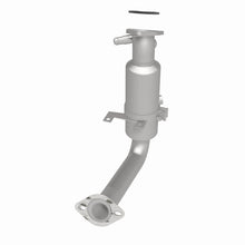 Load image into Gallery viewer, MagnaFlow Direct Fit Catalytic Converter 00-02 Focus 2.0L OEM