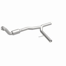 Load image into Gallery viewer, MagnaFlow Direct Fit Catalytic Converter OEM 05-08 Ford F150 4.2L V6 (Passenger Side)