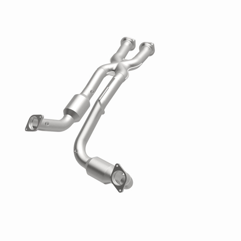 MagnaFlow Direct Fit Catalytic Converter 06-10 Jeep Grand Cherokee 6.1L