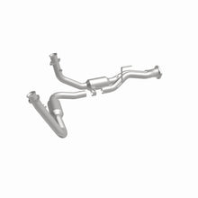 Load image into Gallery viewer, MagnaFlow Direct Fit Catalytic Converter 05-06 Jeep Grand Cherokee 3.7L Y-Pipe Assy (49 State)