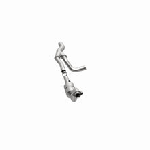 Load image into Gallery viewer, MagnaFlow Direct Fit Catalytic Converter 04-06 Dodge Durango 5.7L Passenger Side