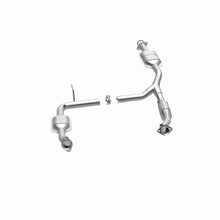 Load image into Gallery viewer, MagnaFlow Direct Fit Catalytic Converter 05 Explorer 2/4WD 4.0L