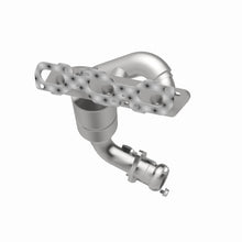 Load image into Gallery viewer, MagnaFlow Direct Fit Catalytic Converter 01-05 Ford Escape / Mazda Tribute 2.0L (CA Emissions)