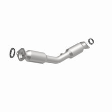 Load image into Gallery viewer, MagnaFlow Direct Fit Catalytic Converter California Grade CARB Compliant 09-12 Nissan Sentra L4 2.0L