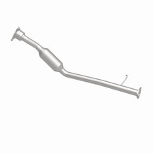 Load image into Gallery viewer, MagnaFlow Direct Fit Catalytic Converter 2002 Saturn VUE 2.2L