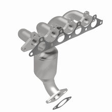 Load image into Gallery viewer, MagnaFlow Direct Fit Catalytic Converter 00-02 Hyundai Accent 1.5L