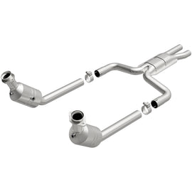 MagnaFlow Direct Fit Catalytic Converter 2003 THUNDERBIRD 3.9L Underbody