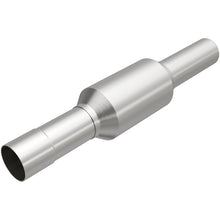Load image into Gallery viewer, MagnaFlow Direct Fit Catalytic Converter California Grade 92-94 GM Blazer/Suburban 5.7L