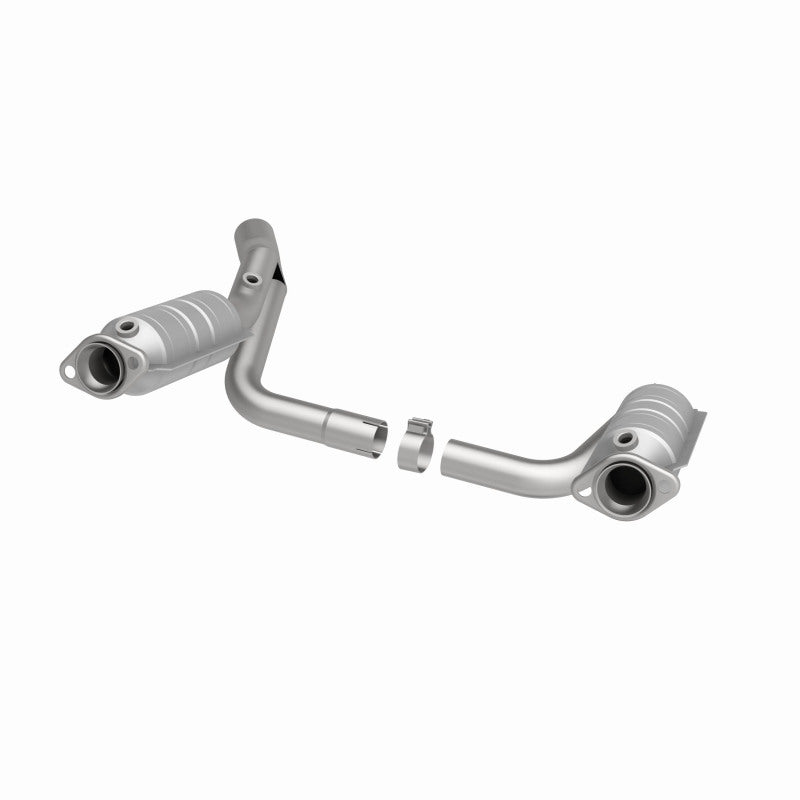 MagnaFlow Direct Fit Catalytic Converter RAIDER- 2006 8 4.7L OEM