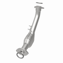 Load image into Gallery viewer, MagnaFlow Direct Fit Catalytic Converter 02-04 Tacoma 2.4L Front