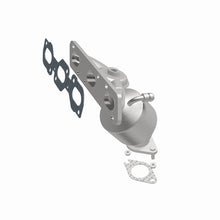 Load image into Gallery viewer, MagnaFlow Direct Fit Catalytic Converter 01-05 Ford Escape 3.0L
