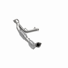 Load image into Gallery viewer, MagnaFlow Direct Fit Catalytic Converter 03-04 Exped Passenger Side 4.6L