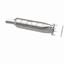 Load image into Gallery viewer, MagnaFlow Direct Fit Catalytic Converter 05-07 Ford F-Series Rear
