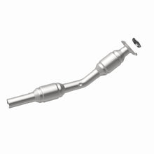 Load image into Gallery viewer, MagnaFlow Direct Fit Catalytic Converter Converter 05-08 Toyota Corolla 1.8L