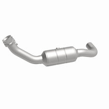 Load image into Gallery viewer, MagnaFlow Direct Fit Catalytic Converter F-150 04-06 8 4.6L OEM