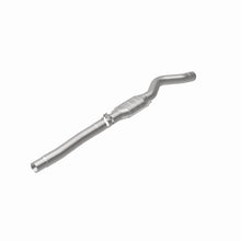 Load image into Gallery viewer, MagnaFlow Direct Fit Catalytic Converter Dodge Dakota 96 3.9L/5.2L 2