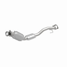 Load image into Gallery viewer, MagnaFlow Direct Fit Catalytic Converter 08 Trailb/Envoy 4.2L