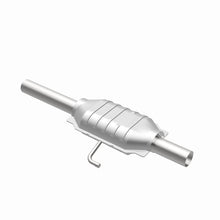 Load image into Gallery viewer, MagnaFlow Direct Fit Catalytic Converter Jeep 81 86