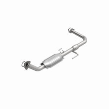 Load image into Gallery viewer, MagnaFlow Direct Fit Catalytic Converter 00-8/04 Toyota Tundra 4.7L D/S Front