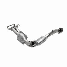 Load image into Gallery viewer, MagnaFlow Direct Fit Catalytic Converter 04-06 Ranger 4.0 Front OEM