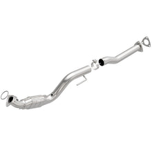 Load image into Gallery viewer, MagnaFlow Direct Fit Catalytic Converter 07-08 Express 2500 4.8L Passenger Side