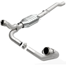 Load image into Gallery viewer, MagnaFlow Direct Fit Catalytic Converter 02-03 Ram 1500 4.7
