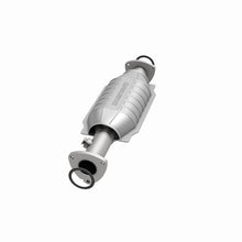Load image into Gallery viewer, MagnaFlow Direct Fit Catalytic Converter Cavalier-Sunfire 96-97 2.2L