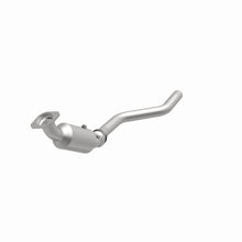 Load image into Gallery viewer, MagnaFlow DF Cat Conv 05-09 Chrysler 300/Dodge 06-09 Charger/05-07 Magnum 5.7L P/S *NOT CALIFORNIA*