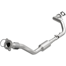 Load image into Gallery viewer, MagnaFlow Direct Fit Catalytic Converter 2002 and 2004-2005 Buick Rendezvous 3.4