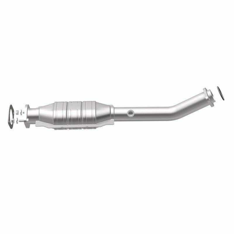MagnaFlow Direct Fit Catalytic Converter 07 Titan 5.6L D/S rr OEM