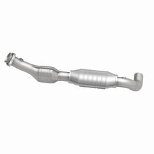 Load image into Gallery viewer, MagnaFlow Direct Fit Catalytic Converter 97-98 F150/F250 4.6L 4Wd D/