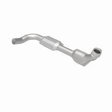 Load image into Gallery viewer, MagnaFlow Direct Fit Catalytic Converter 00-04 Ford E150 4.6L D/S