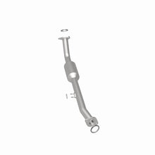 Load image into Gallery viewer, MagnaFlow Direct Fit Catalytic Converter OEM 2001-2004 Toyota Sequoia Underbody