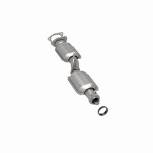 Load image into Gallery viewer, MagnaFlow Direct Fit Catalytic Converter 95 Explorer 4.0L CA