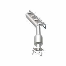 Load image into Gallery viewer, MagnaFlow Direct Fit Catalytic Converter 07 Titan 5.6L D/S manif OEM