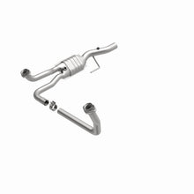Load image into Gallery viewer, MagnaFlow Direct Fit Catalytic Converter 98-99 Dodge Van