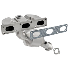 Load image into Gallery viewer, MagnaFlow Direct Fit Catalytic Converter BMW 3 99-00 Rear