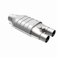 Load image into Gallery viewer, MagnaFlow Universal Catalytic Converter 2inch Inlet/2.5inch Outlet Dual/Single Oval Shape