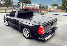 Load image into Gallery viewer, BAK 19-20 Dodge Ram (New Body Style w/o Ram Box) 5ft 7in Bed BAKFlip G2
