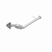 Load image into Gallery viewer, MagnaFlow Direct Fit Catalytic Converter 2002 Saturn VUE 2.2L
