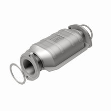 Load image into Gallery viewer, MagnaFlow Direct Fit Catalytic Converter 95-97 Toyota Land Cruiser 4.5L