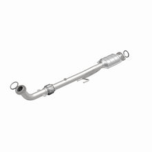 Load image into Gallery viewer, MagnaFlow Direct Fit Catalytic Converter 10-11 Toyota Camry 2.5L