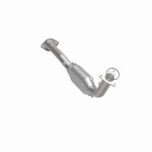 Load image into Gallery viewer, MagnaFlow Direct Fit Catalytic Converter 03-06 Hummer H2 6.0L P/S