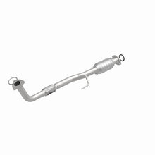 Load image into Gallery viewer, MagnaFlow Direct Fit Catalytic Converter 97-01 Toyota Camry 2.2L