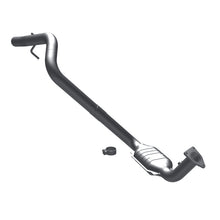 Load image into Gallery viewer, MagnaFlow Direct Fit Catalytic Conv 02-06 Cadillac Escalade / 02-06 GM Yukon (Inc Denali) 6.0L D/S