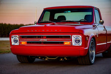 Load image into Gallery viewer, Oracle 7in High Powered LED Headlights - Black Bezel - White