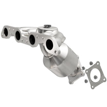 Load image into Gallery viewer, MagnaFlow Direct Fit Catalytic Converter 00-01 Dodge Neon / Plymouth Neon 2.0L (CA Emissions)