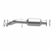 Load image into Gallery viewer, MagnaFlow Direct Fit Catalytic Converter California Grade 96-98 Chevrolet Blazer 4.3L
