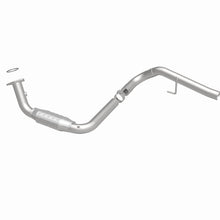 Load image into Gallery viewer, MagnaFlow Direct Fit Catalytic Conv 02-06 Cadillac Escalade / 02-06 GM Yukon (Inc Denali) 6.0L D/S