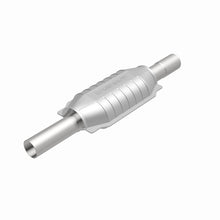 Load image into Gallery viewer, MagnaFlow Direct Fit Catalytic Converter Riviera 95-96